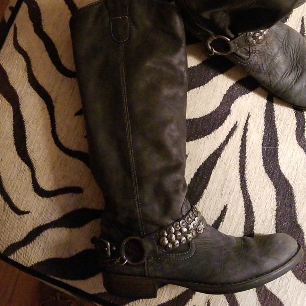 Steve madden's leather motorcycle boots